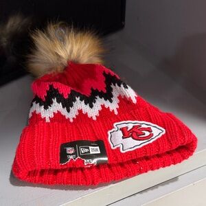 NFL Kansas City Chiefs Red and White Pom Beanie